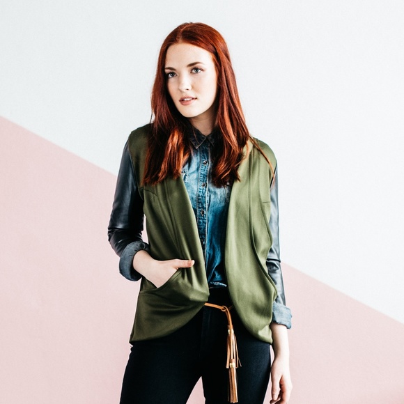 Yellowcake Shop Luxe Tri-Pocket Cardigan Olive - Picture 8 of 8